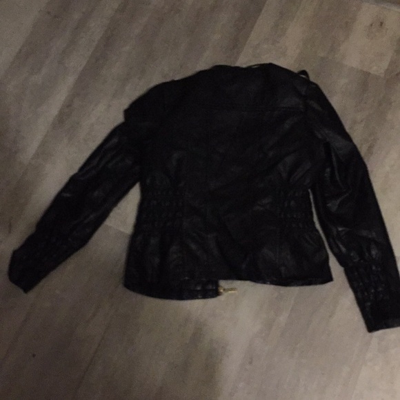 Leather jacket - Picture 3 of 3